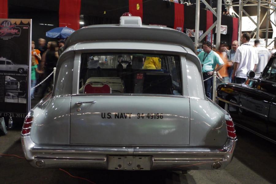  Pontiac Bonneville Ambulance 1963 года  (фото 5 из 22)